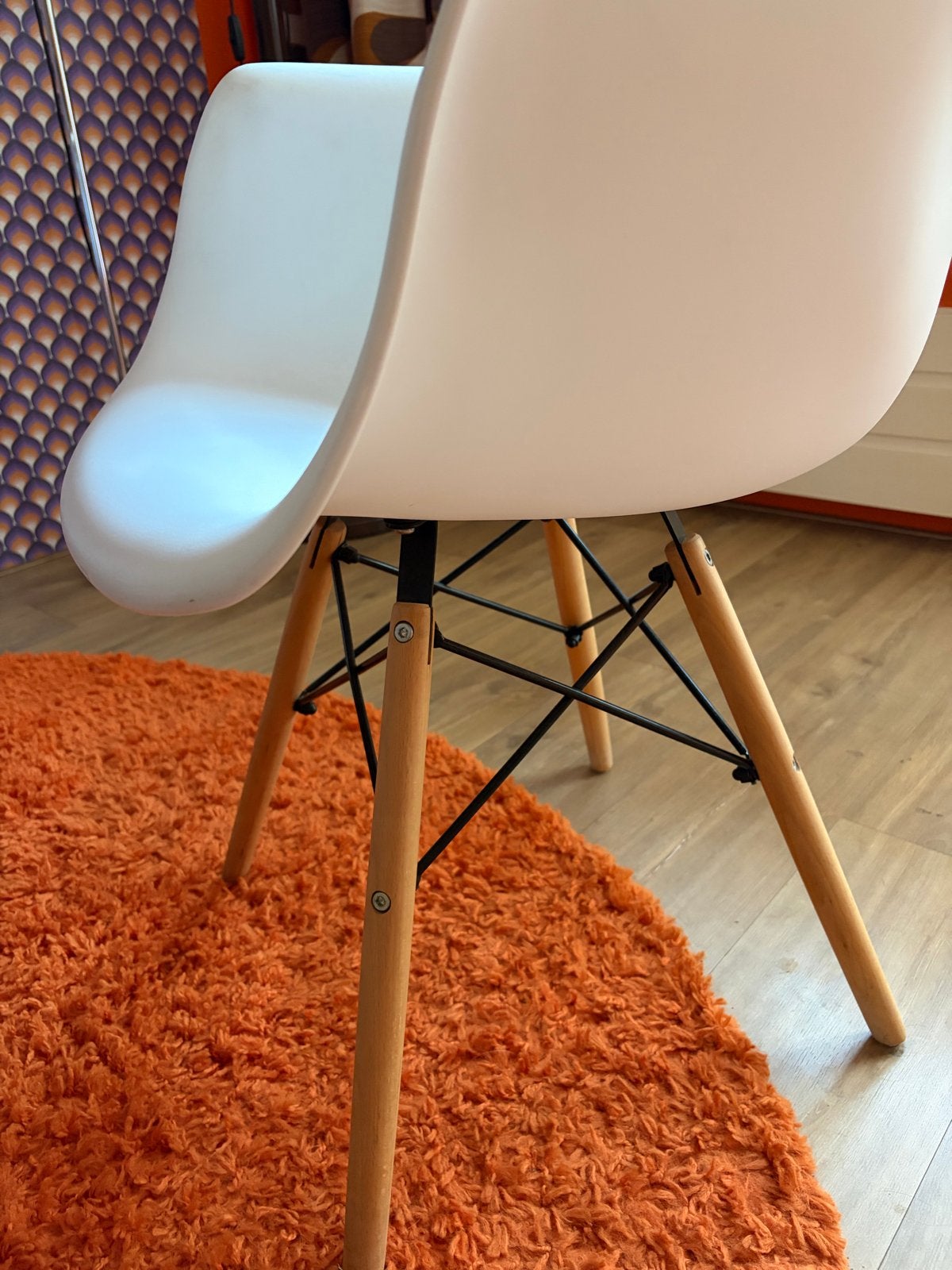 4 retro stijl stoelen in geweldige staat, Ophalen, Gebruikt, Wit, Vier