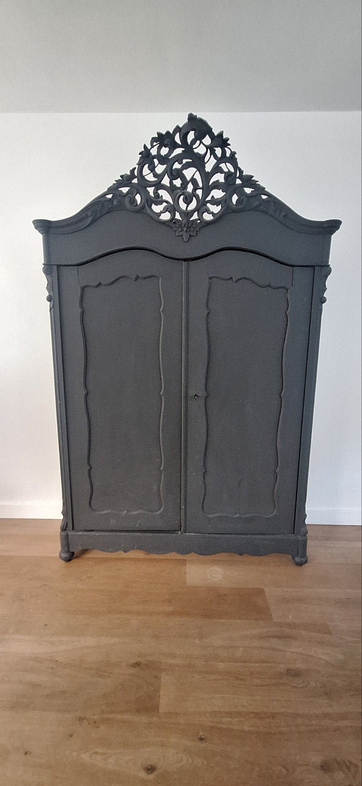 Brocante kuifkast., Ophalen