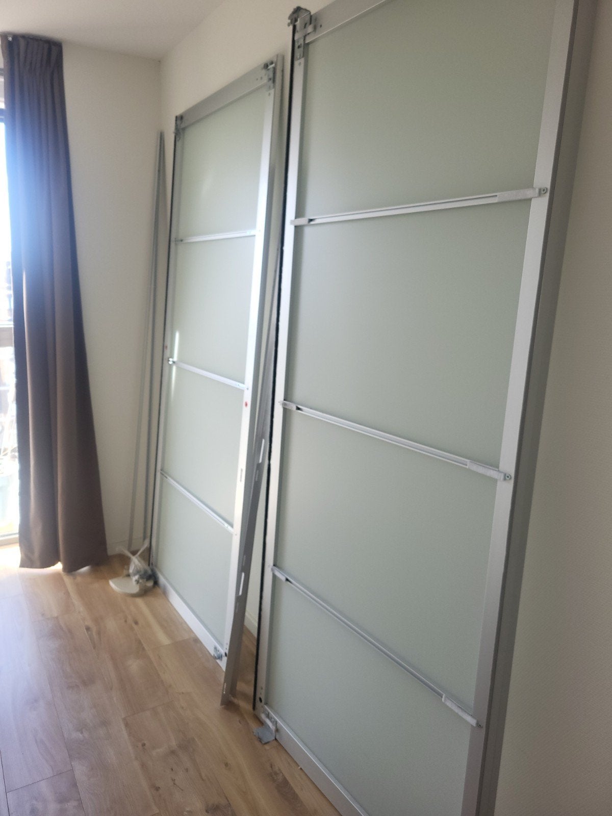 zaterdag ophalen IKEA PAX Schuifdeuren met glas (2 stuks), Ophalen, Gebruikt, 100 tot 150 cm, 200 cm of meer