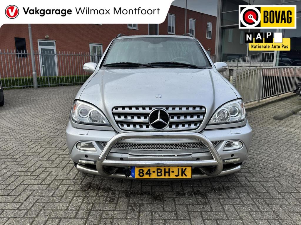 Mercedes M-klasse bestel|trekhaak|Automaat| ML 270 CDI, Auto's, Automaat, Gebruikt, 2687 cc, Bedrijf