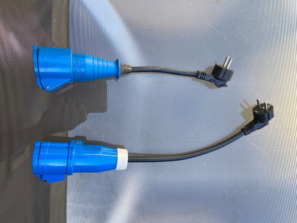 2x ProPlus 2,5mm² van Schuko stekker naar CEE verloopkabel, Ophalen, Nieuw