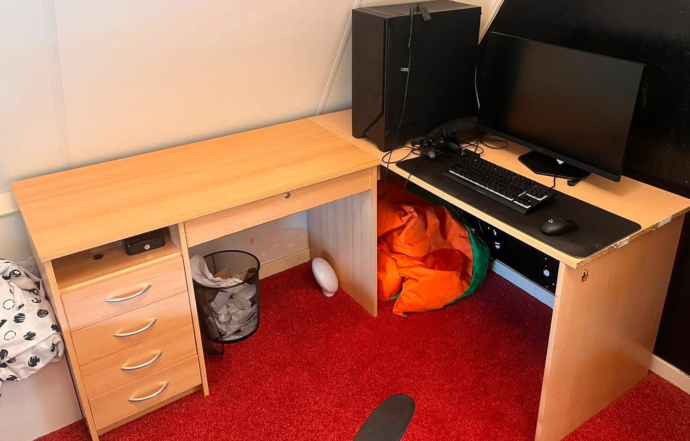 Bureau, Ophalen, Zo goed als nieuw