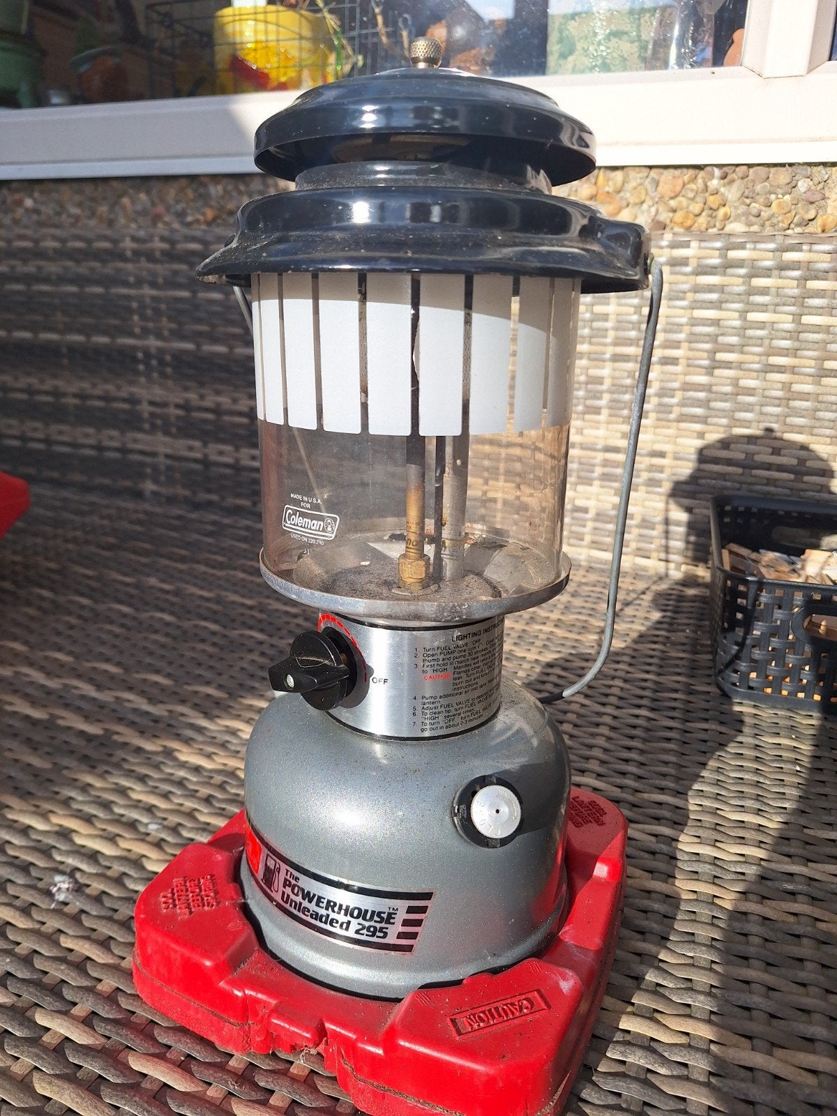 Coleman Druklamp werkt op loodvrije benzine, Ophalen of Verzenden