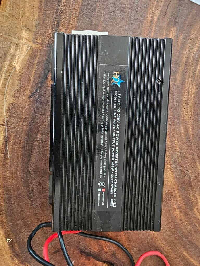 12V DC naar 230V AC Omvormer met Lader 600W, Ophalen of Verzenden