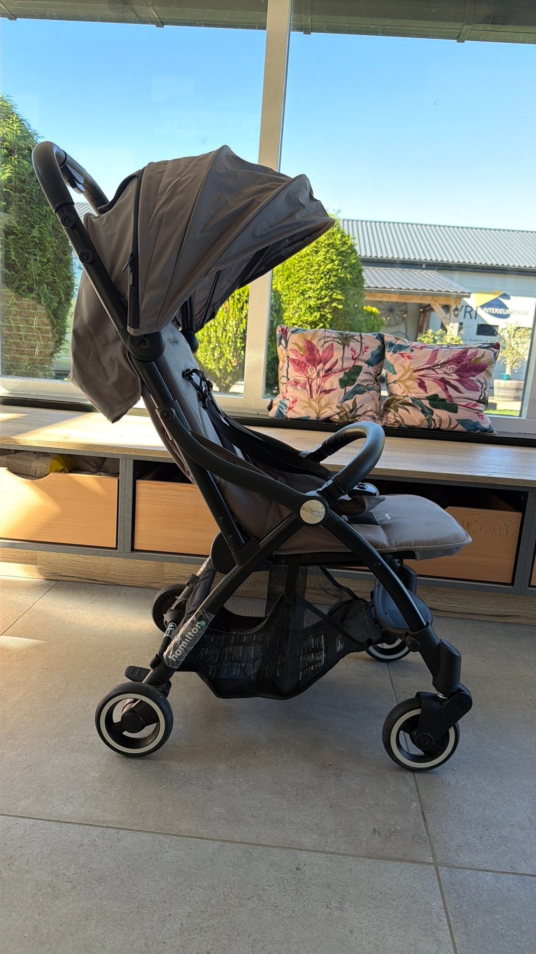 Hamilton buggy met 1hand inklapsysteem, Kinderen en Baby's, Ophalen, Zo goed als nieuw