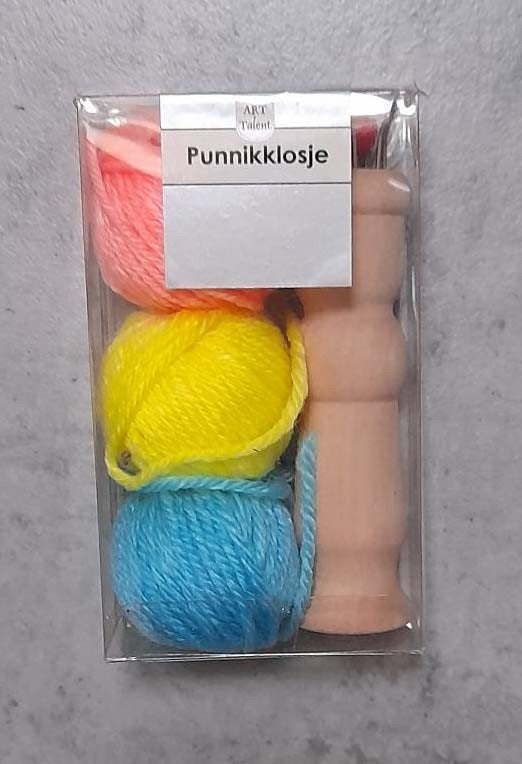NIEUW PUNNIKKLOSJE met 3 verschillende kleuren garen, Ophalen of Verzenden, Nieuw