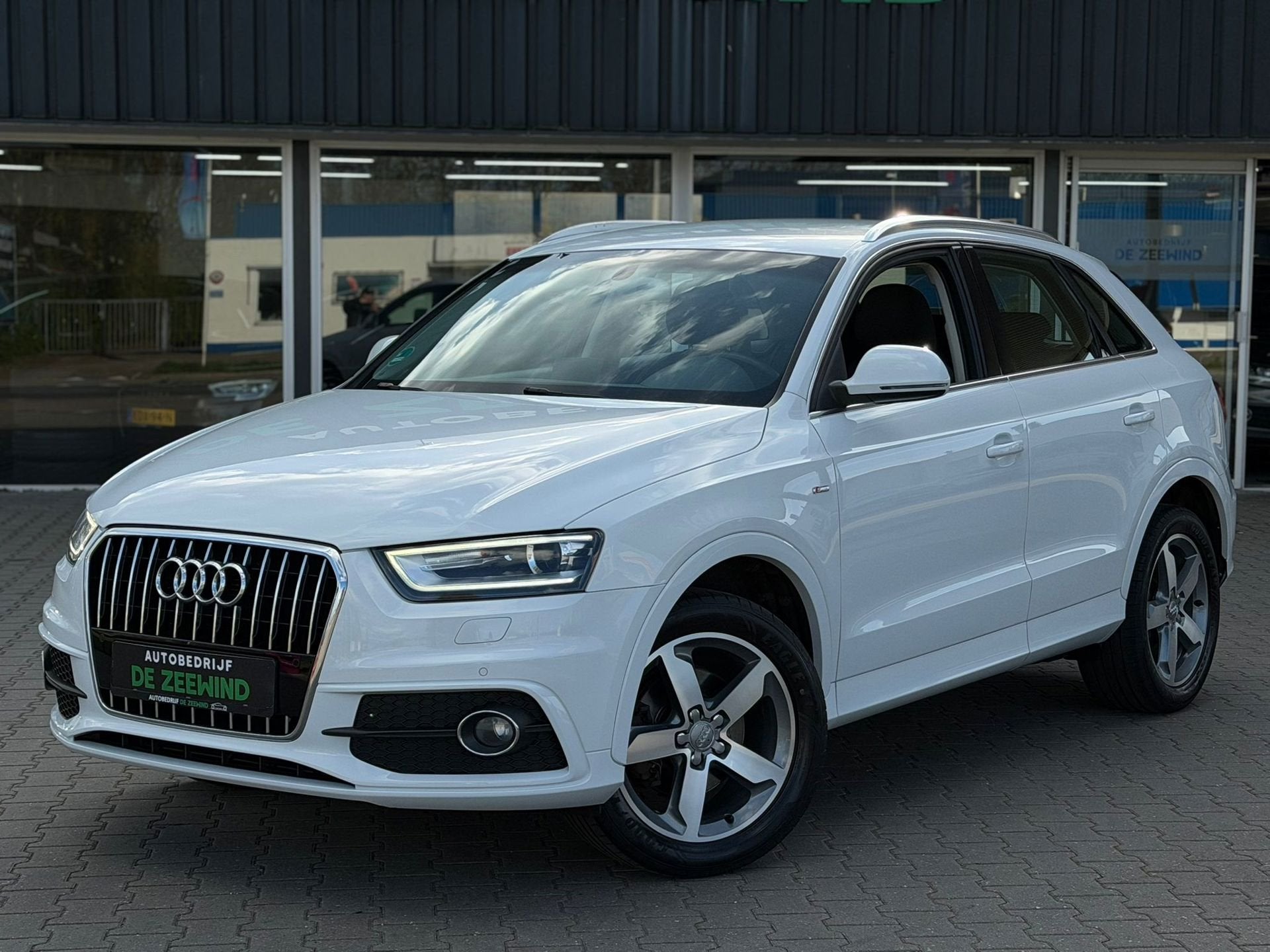 Audi Q3 1.4 TFSI Sport Edition S-Line|Led|Nieuw APK, Auto's, Gebruikt, Automatische klimaatregeling, 4 cilinders, 150 pk