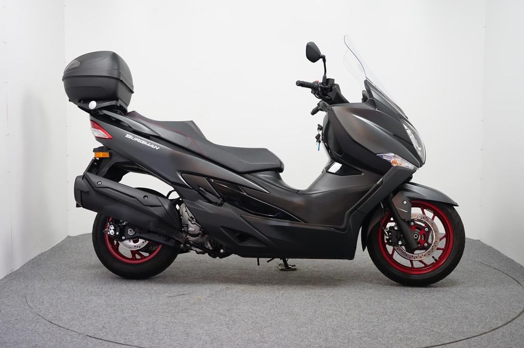 Suzuki AN 400 BURGMAN (bj 2019), 400 cc, Scooter, Bedrijf, ABS