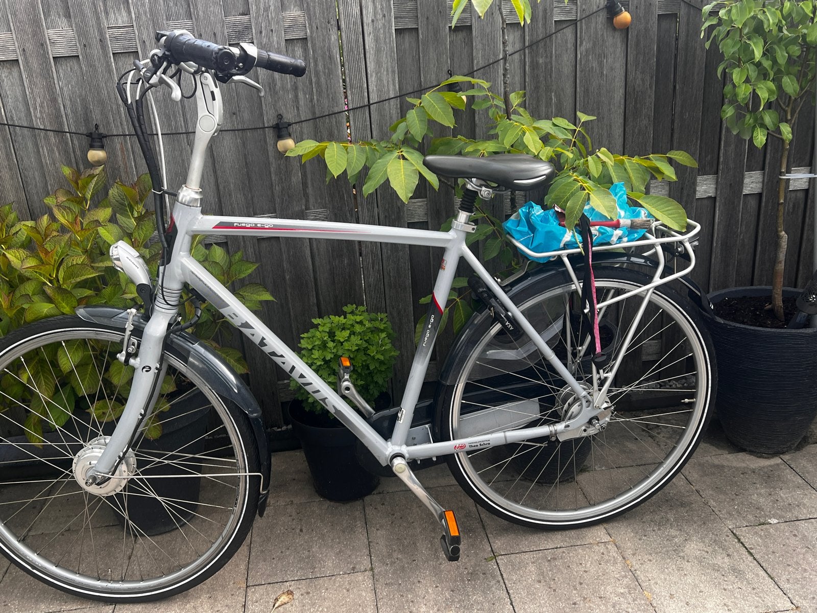 Batavus elektrische fiets - Defect, Fietsen en Brommers, Elektrische fietsen, Ophalen, Gebruikt, Minder dan 30 km per accu, Batavus