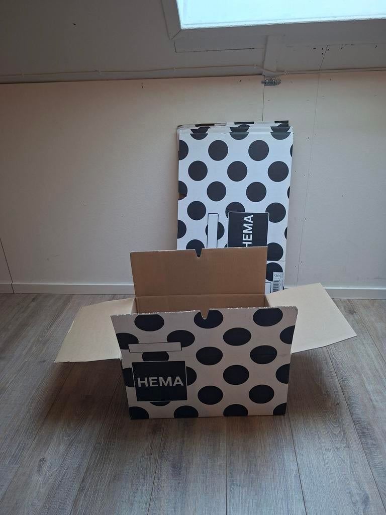 Verhuisdozen hema 5 stuks, Doe-het-zelf en Verbouw, Kratten en Dozen, Ophalen, Doos, 35 tot 50 cm