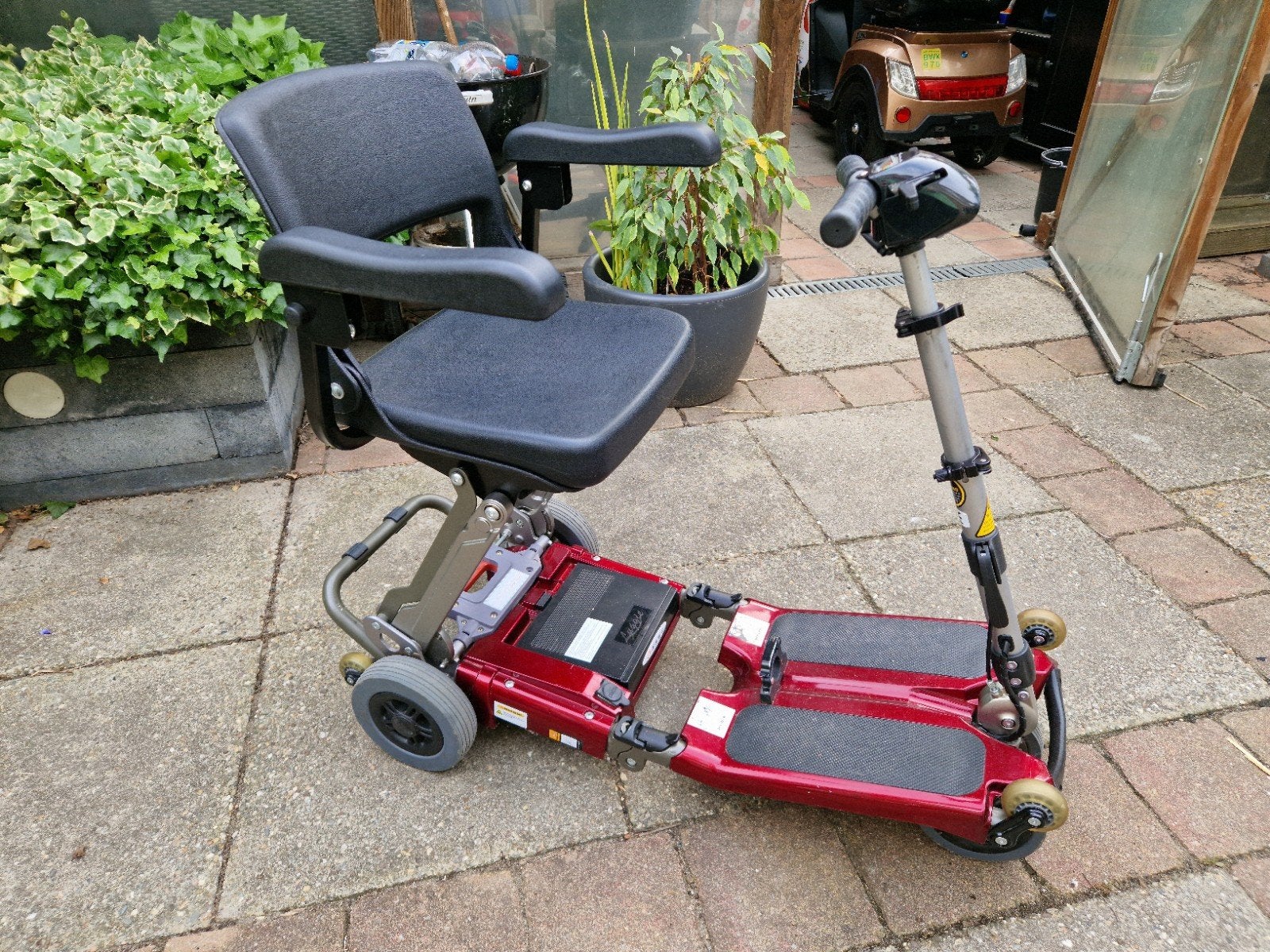 Opvouwbare scootmobiel, Diversen, Ophalen, Zo goed als nieuw