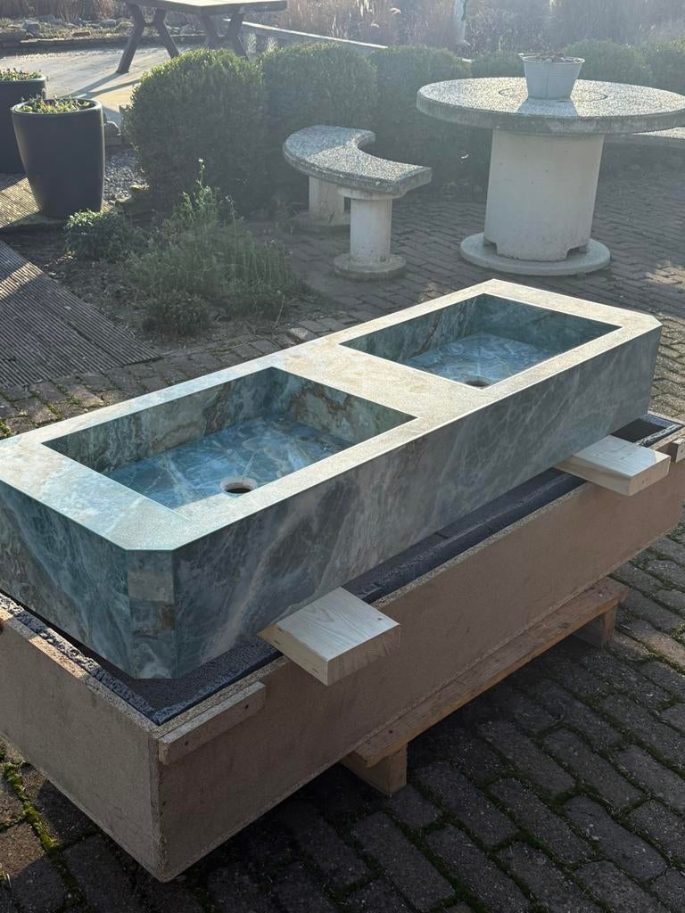 Porseleinen wastafelblad in blauw marmer look, Ophalen, 100 tot 150 cm, Overige typen, Zo goed als nieuw