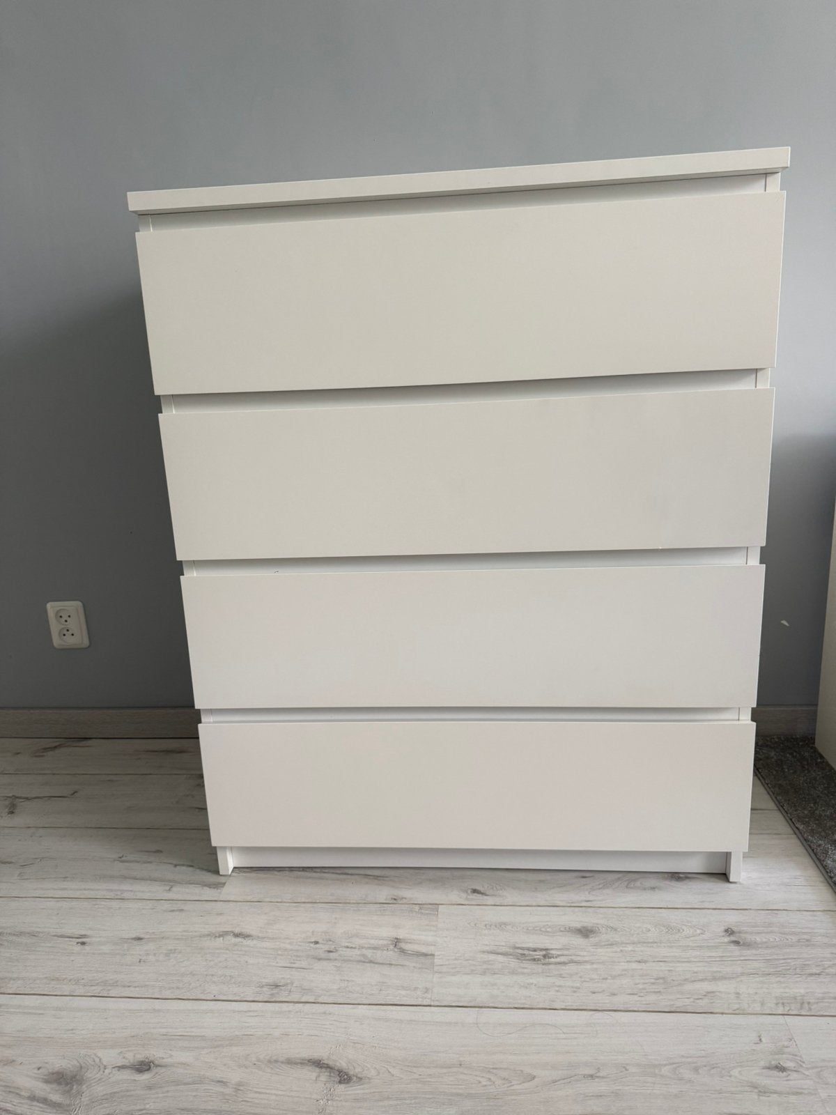 Witte malm ladenkast van Ikea met 4 lades., Huis en Inrichting, Ophalen, 50 tot 100 cm, Zo goed als nieuw, 3 of 4 laden