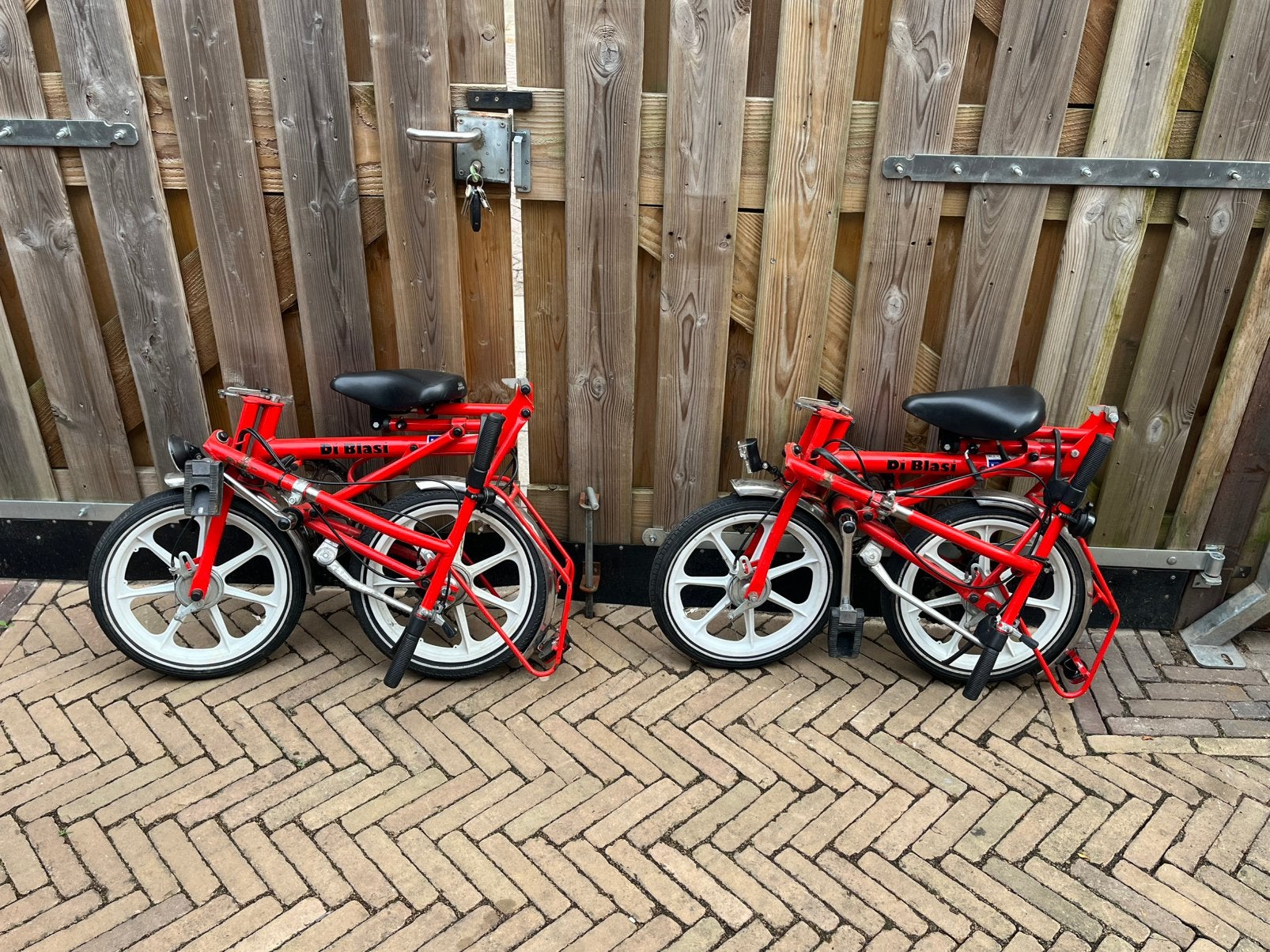 2 vouwfietsen, Gebruikt, Versnellingen, Trommelrem, Ophalen