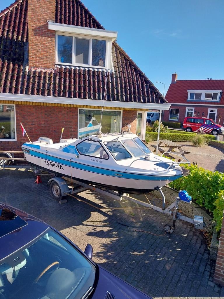 Beekman Alfa 520 Fish kajuit visboot Honda 50pk en trailer, Ophalen, Gebruikt, 30 tot 50 pk, Buitenboordmotor