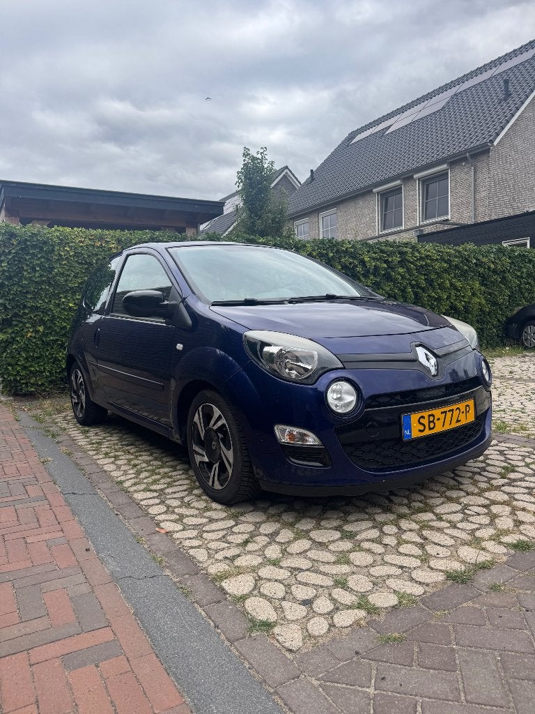 Renault Twingo 1.2 55KW E3 2014 met All Season banden, 839 kg, 74 pk, 4 stoelen, Handgeschakeld