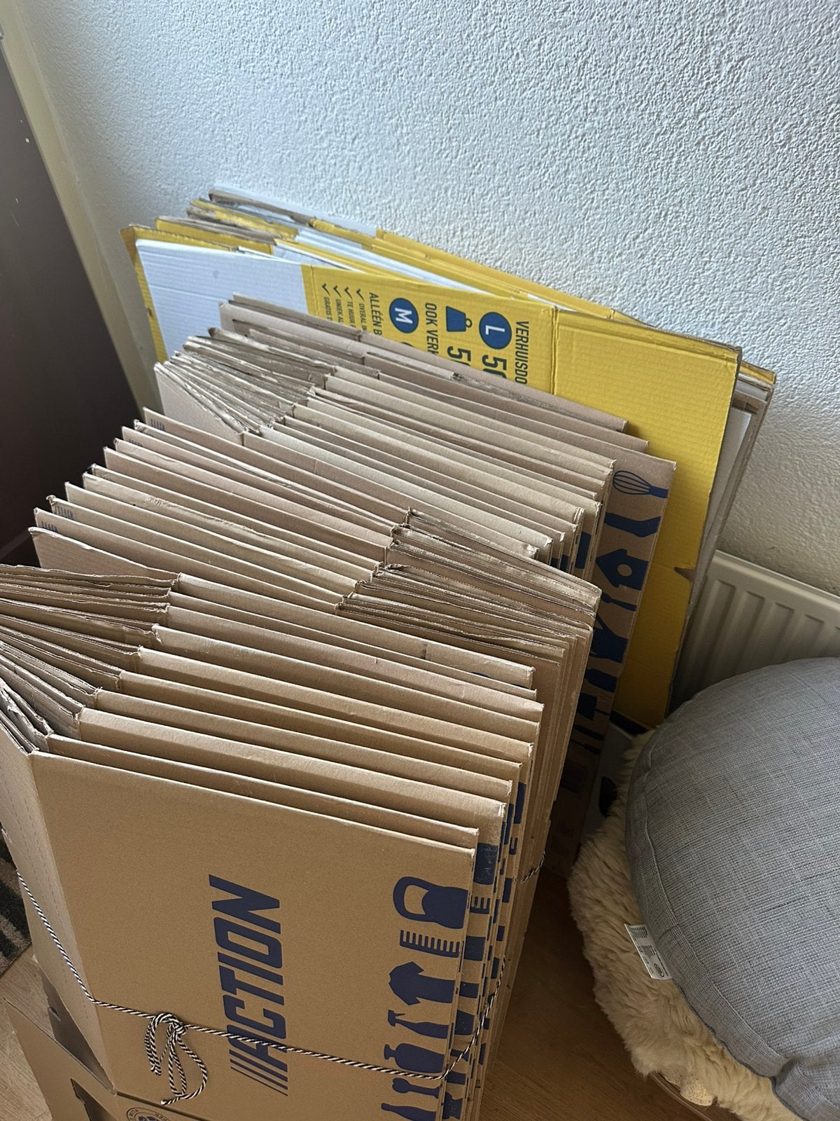 Verhuisdozen ca 50 st, Ophalen, Doos, 50 tot 75 cm, Zo goed als nieuw