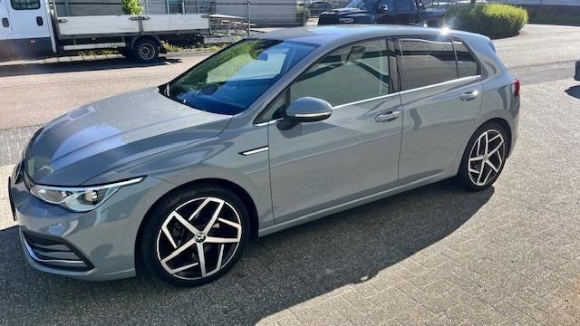 Volkswagen Golf 1.5 Etsi 150pk 7-DSG-AUTOM.-Prijs is ex btw, Auto's, 1498 cc, 4 cilinders, Alcantara, Bedrijf