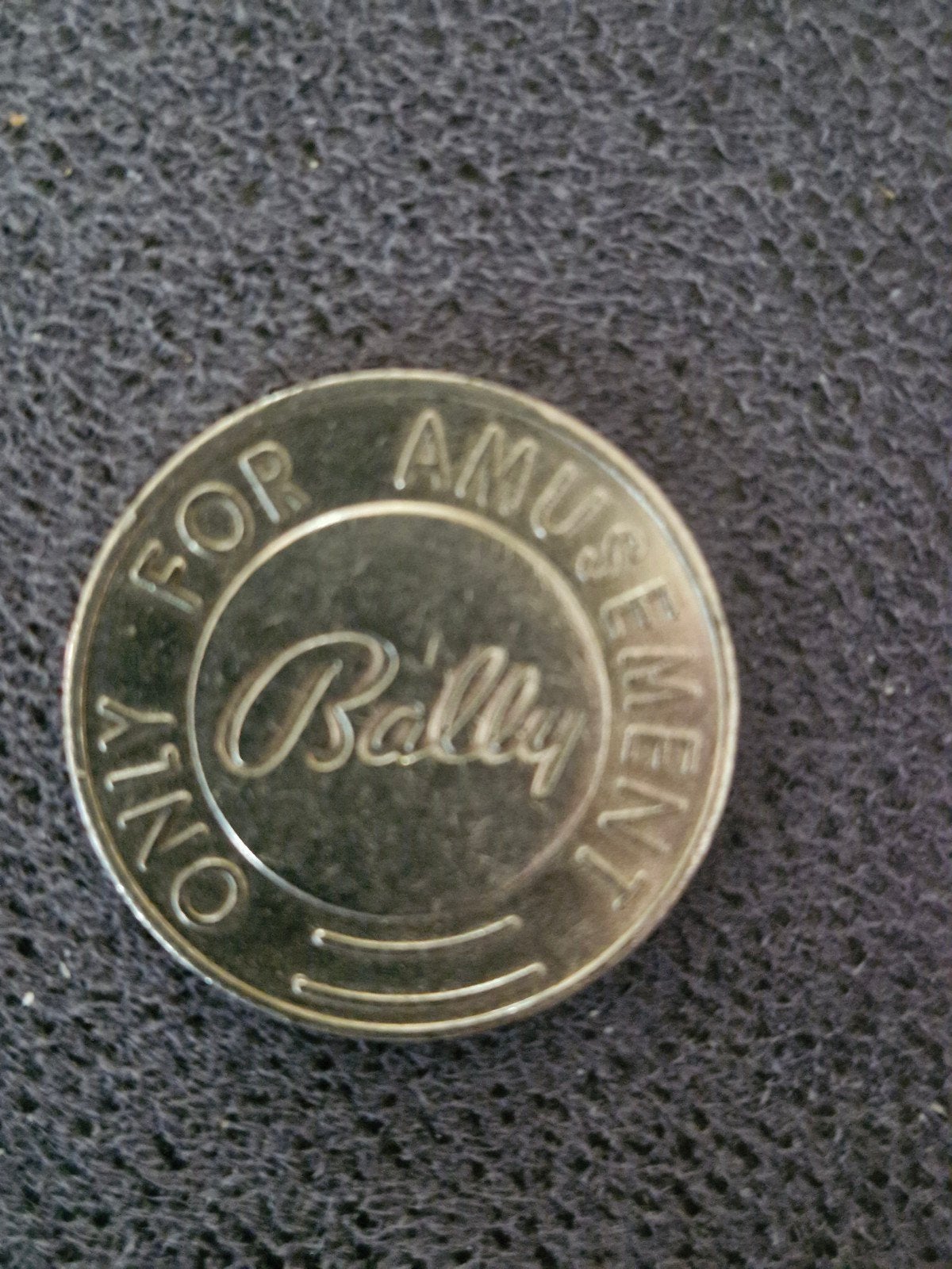 plusminus 500 Bally speelmuntjes, Ophalen