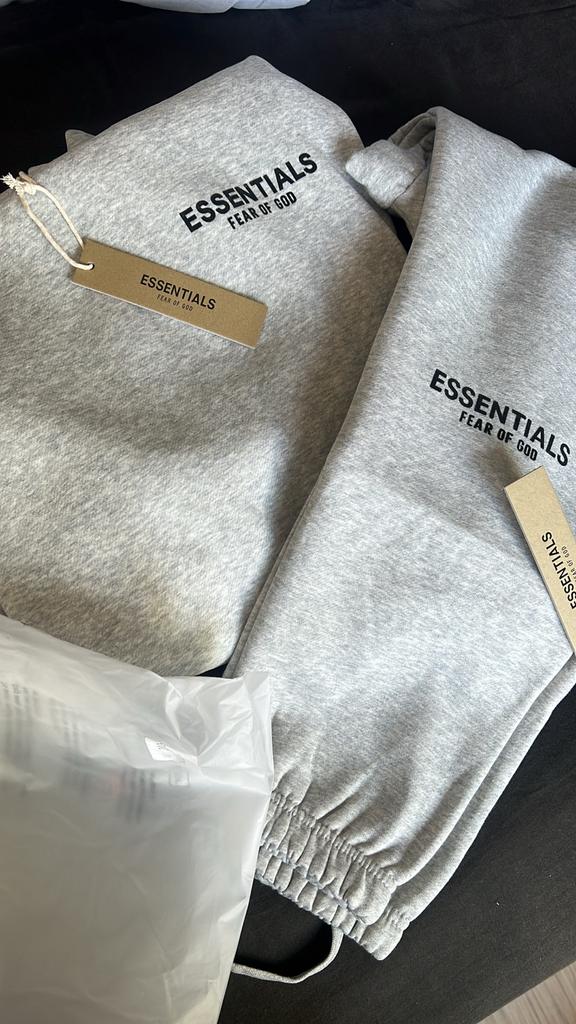 Essential FEAR OF GOD Trainingspak GRIJS, Kleding | Heren, Ophalen of Verzenden, Nieuw