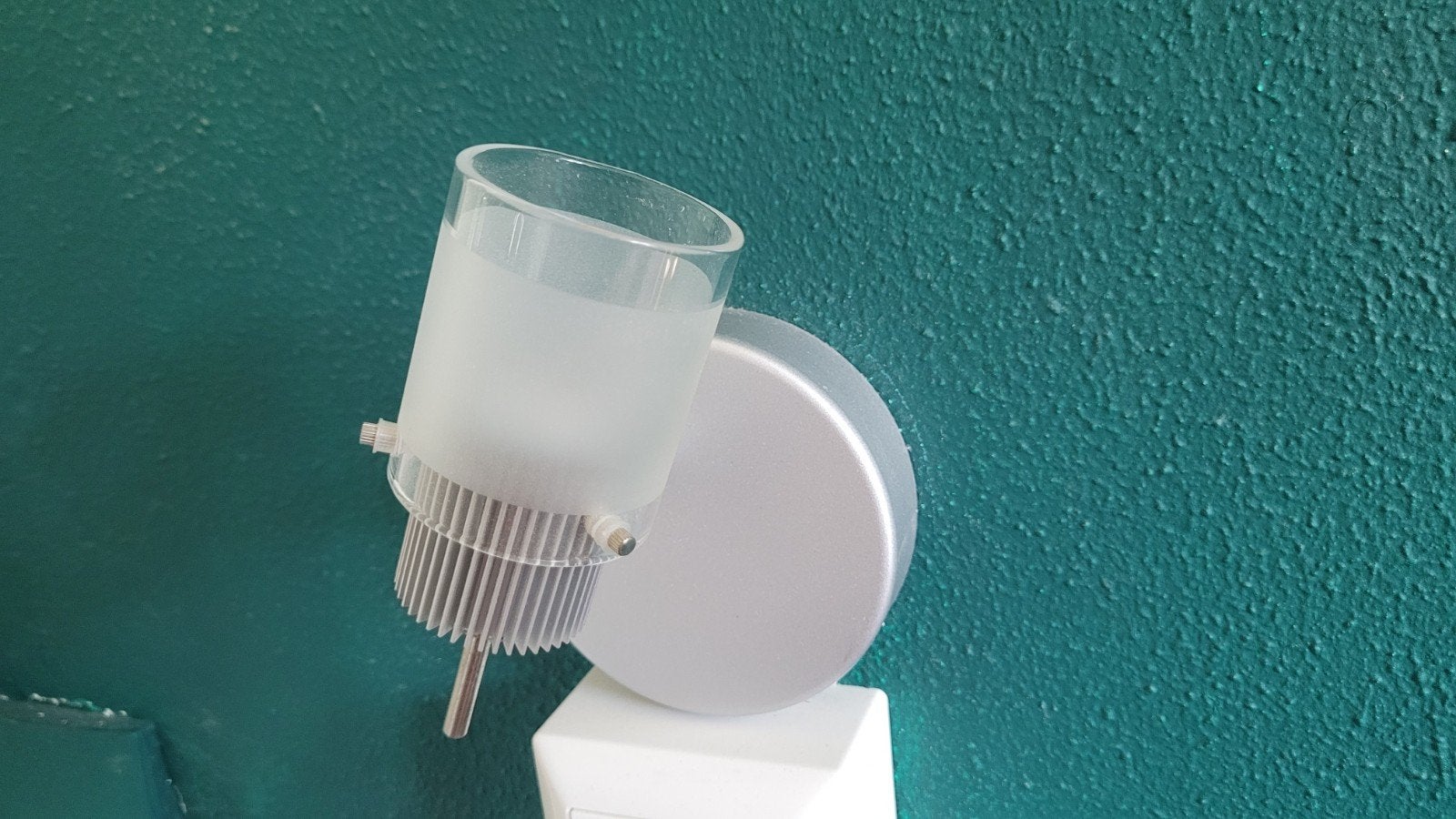 2x Bed leeslampjes - wandlamp met 10cm bevestiging, Ophalen