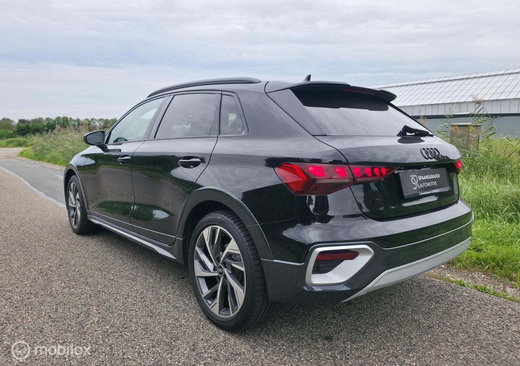 Audi A3 allstreet 40 TFSI e / 3x S-Line / Sfeer / Cam / Navi, Zwart, 4 cilinders, Leder en Stof, Zwart
