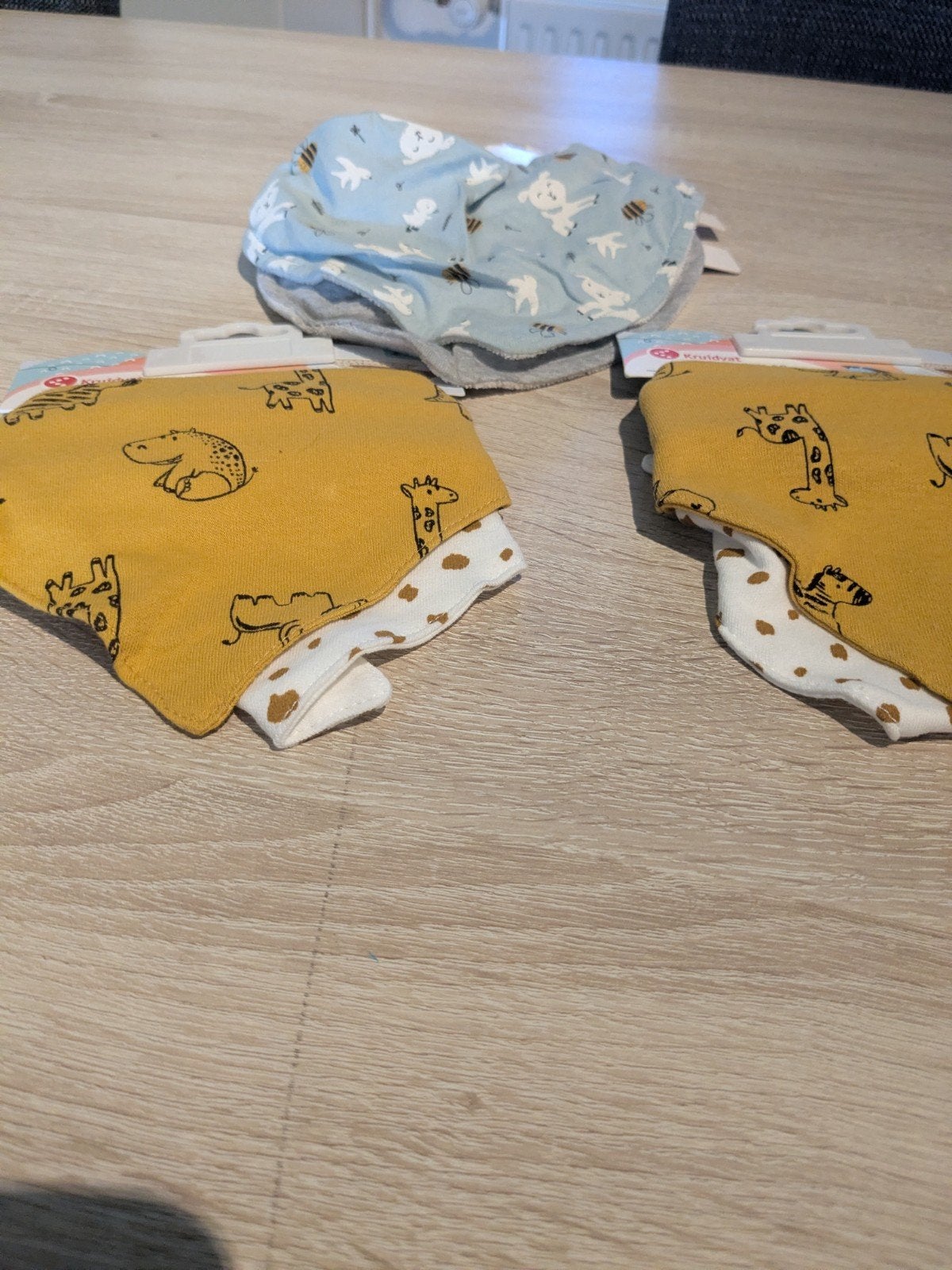 Slabbetjes, Kinderen en Baby's, Ophalen of Verzenden, Nieuw