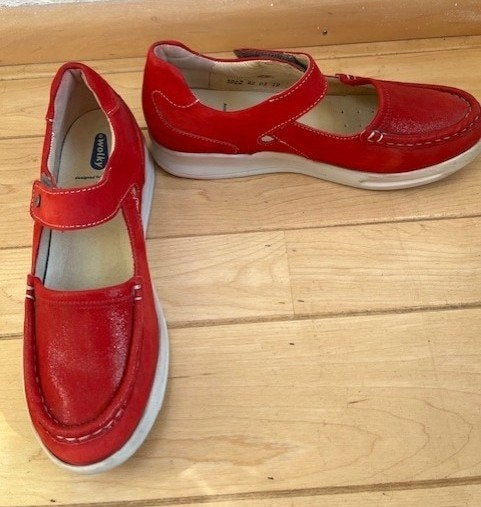Wolky schoenen maat 42 klittenband rood model Two 5902 ZGAN, Wolky, Verzenden, Instappers, Zo goed als nieuw