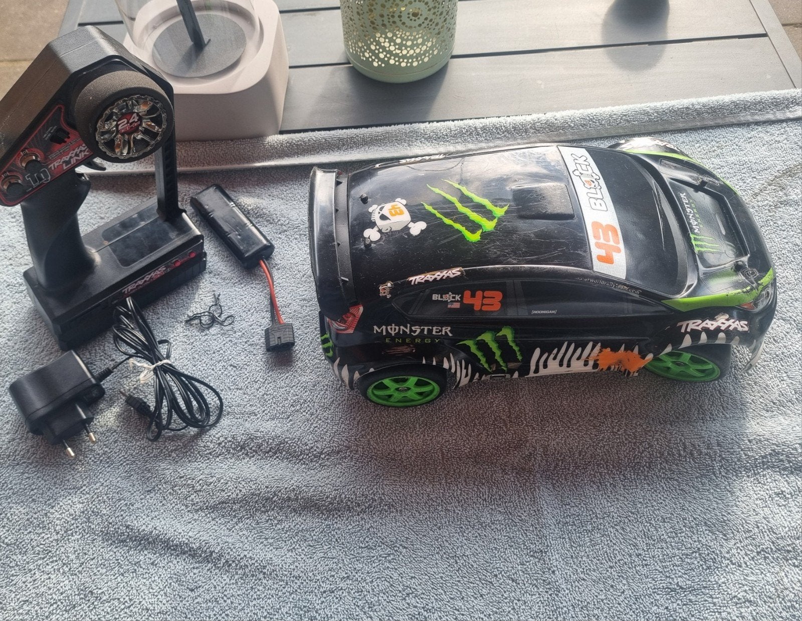 Traxxas 4x4 Rally limited "Ken Block", Hobby en Vrije tijd, Modelbouw | Radiografisch | Auto's, Gebruikt, Auto offroad, Schaal 1:16