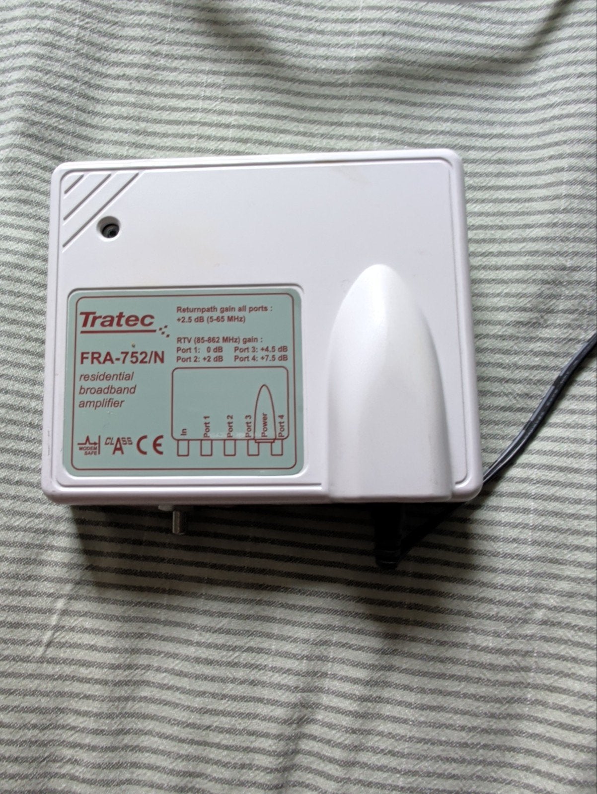 Tratec FRA-752/N Residentiële Breedband Versterker, Ophalen of Verzenden