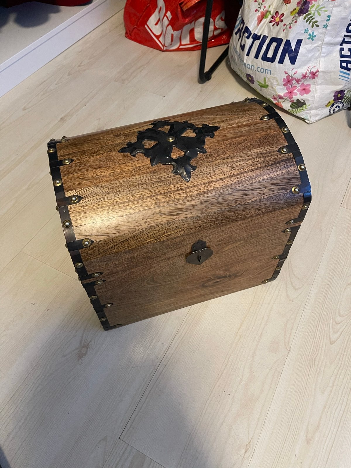 Houten schatkist - Decoratieve opbergkist, Huis en Inrichting, Woonaccessoires | Kisten, Ophalen, Minder dan 50 cm, Gebruikt, 50 tot 100 cm