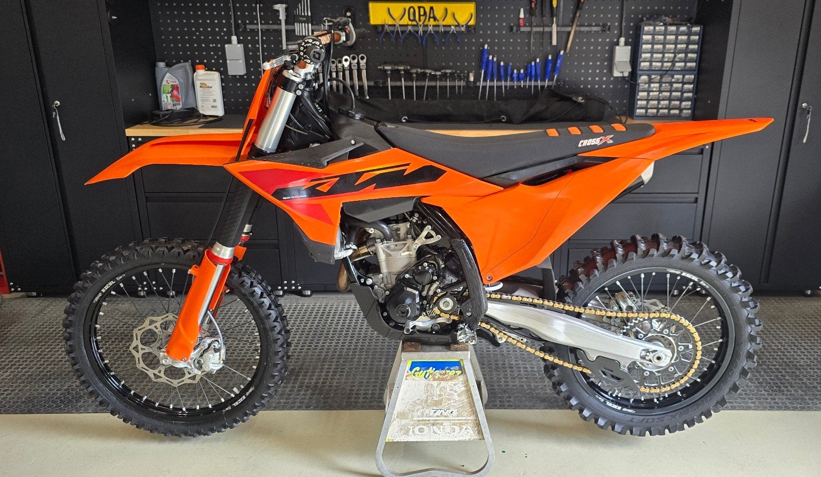 KTM 350 2025 24.4U, 250 cc, Nieuw, Particulier, Crossmotor