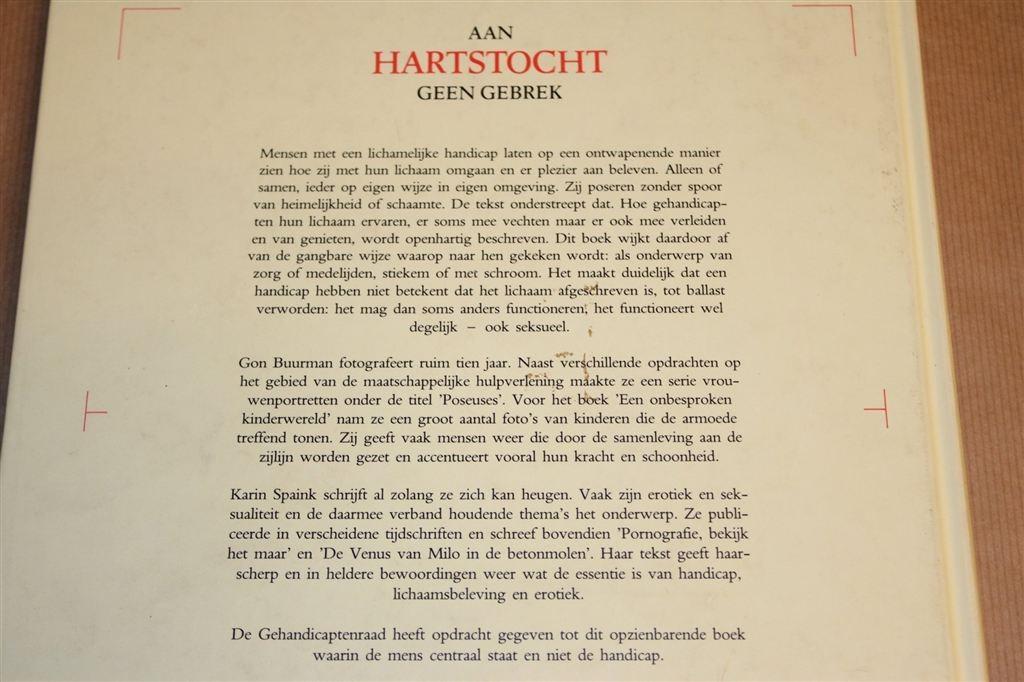 Aan Hartstocht Geen Gebrek — Handicap & Erotiek, Ophalen of Verzenden, Gelezen, Fotografen