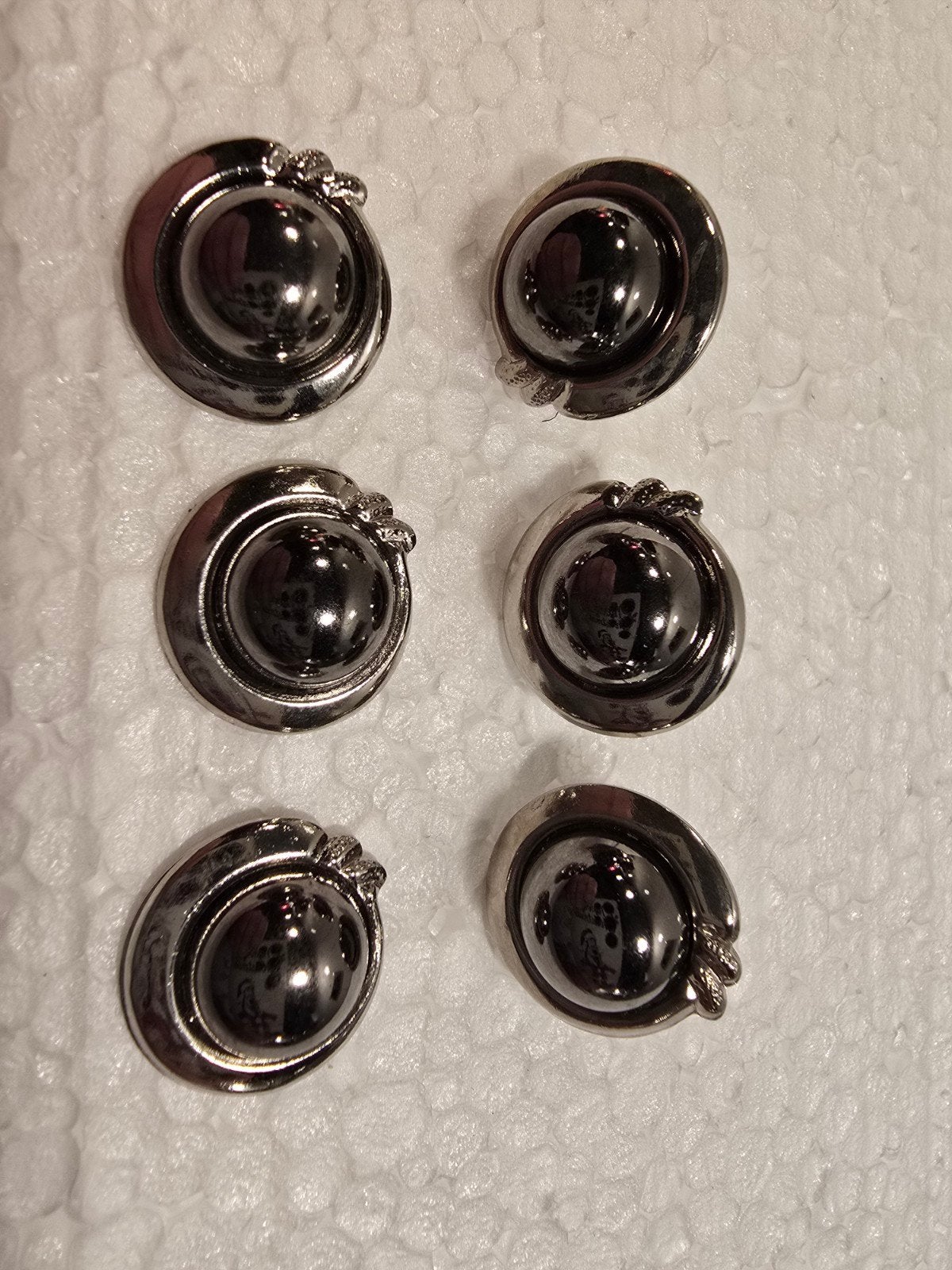 Grote partij van 5000 siernagels voor meubels (3 motieven), Ophalen of Verzenden