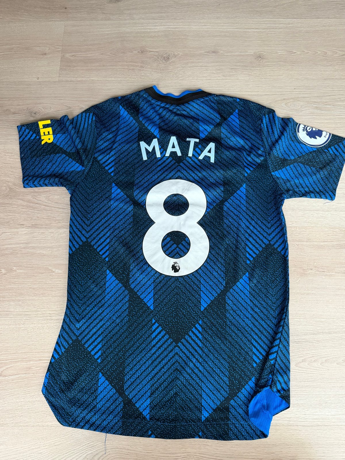 Manchester United Uitshirt 2021/22 - Mata #8 - Maat L, Maat L, Ophalen of Verzenden, Zo goed als nieuw, Shirt