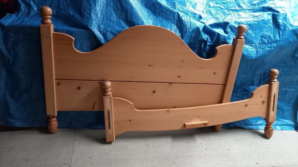 Houten bed frame, klussen voor tuinkamer bank maken etc., Ophalen, Gebruikt, 90 cm, Overige kleuren