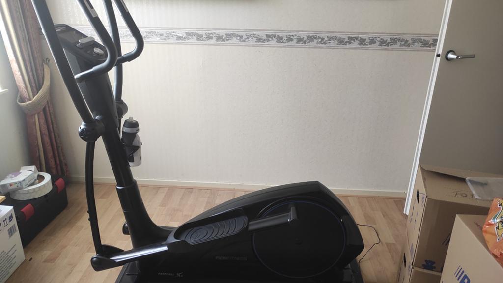 Flow Fitness Crosstrainer - Zo goed als nieuw, Ophalen, Zo goed als nieuw, Buik, Crosstrainer