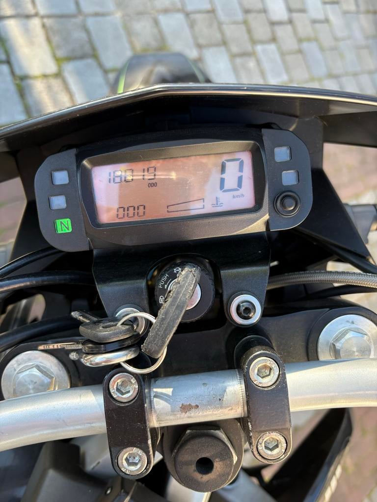 Aprilia SX 50 Supermotard - Zeer Goede Staat, Ophalen, Zo goed als nieuw, Maximaal 45 km/u