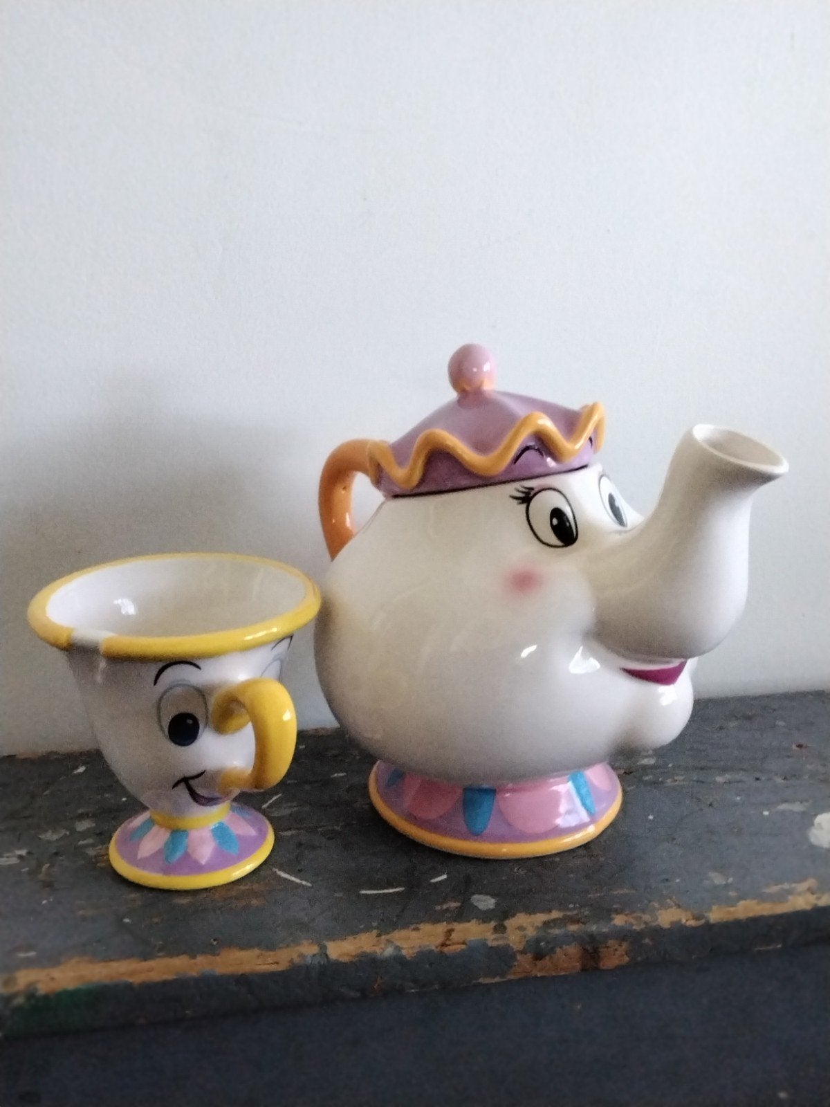 Disney The Beauty and the Beast theepot Mrs. Potts mok Chip, Verzenden, Assepoester of Belle, Zo goed als nieuw, Servies