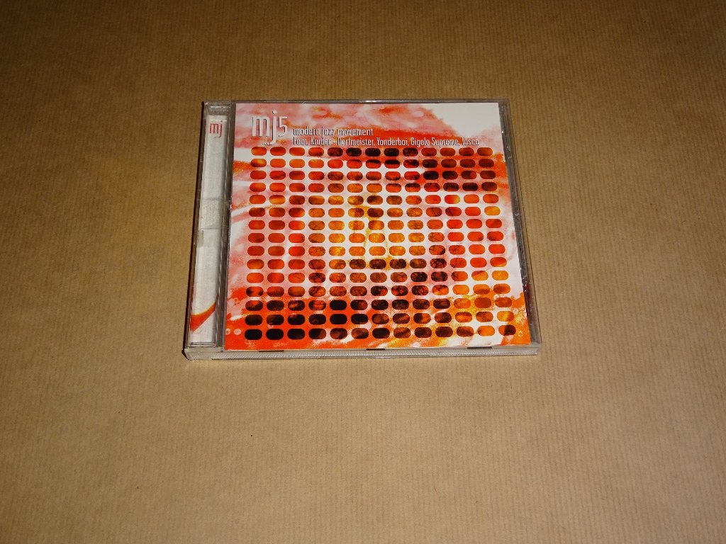 CD MJ5 Modern Jazz Movement, Ophalen of Verzenden, Zo goed als nieuw, Jazz