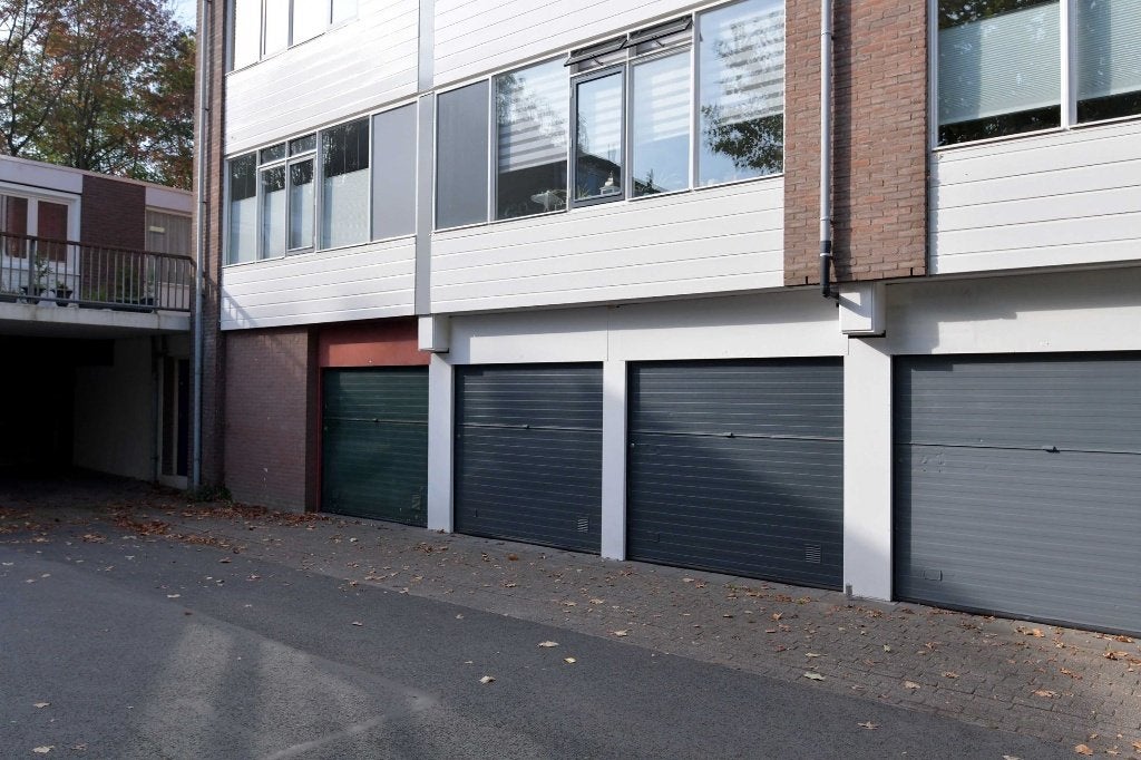 garagebox als bergruimte te huur in Deventer, Auto diversen