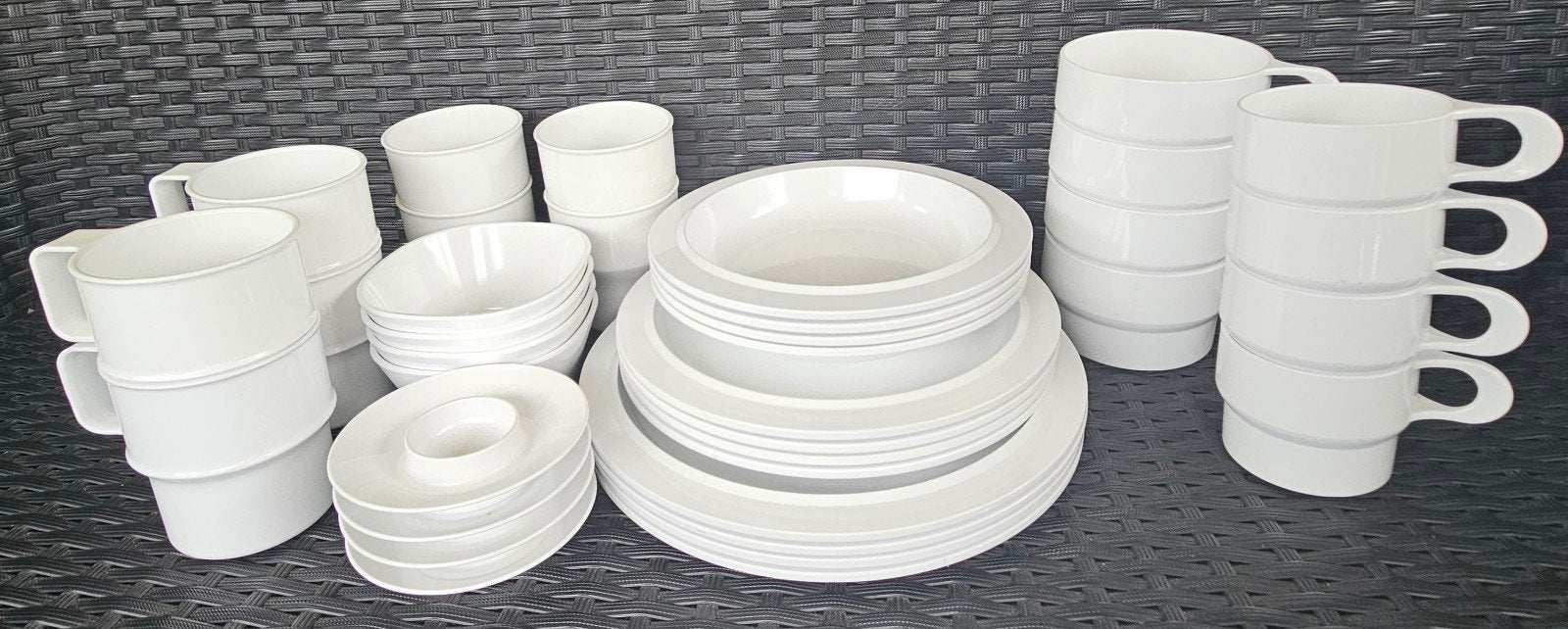 Mepal basic white 4 persoons camping servies #2, Caravans en Kamperen, Kampeeraccessoires, Ophalen of Verzenden