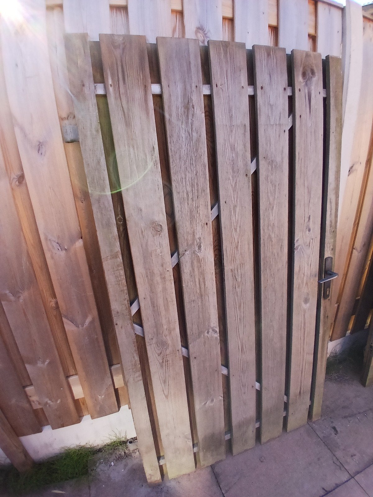 tuindeur met metalen frame, Ophalen, Minder dan 3 meter, Hout, 1 tot 2 meter