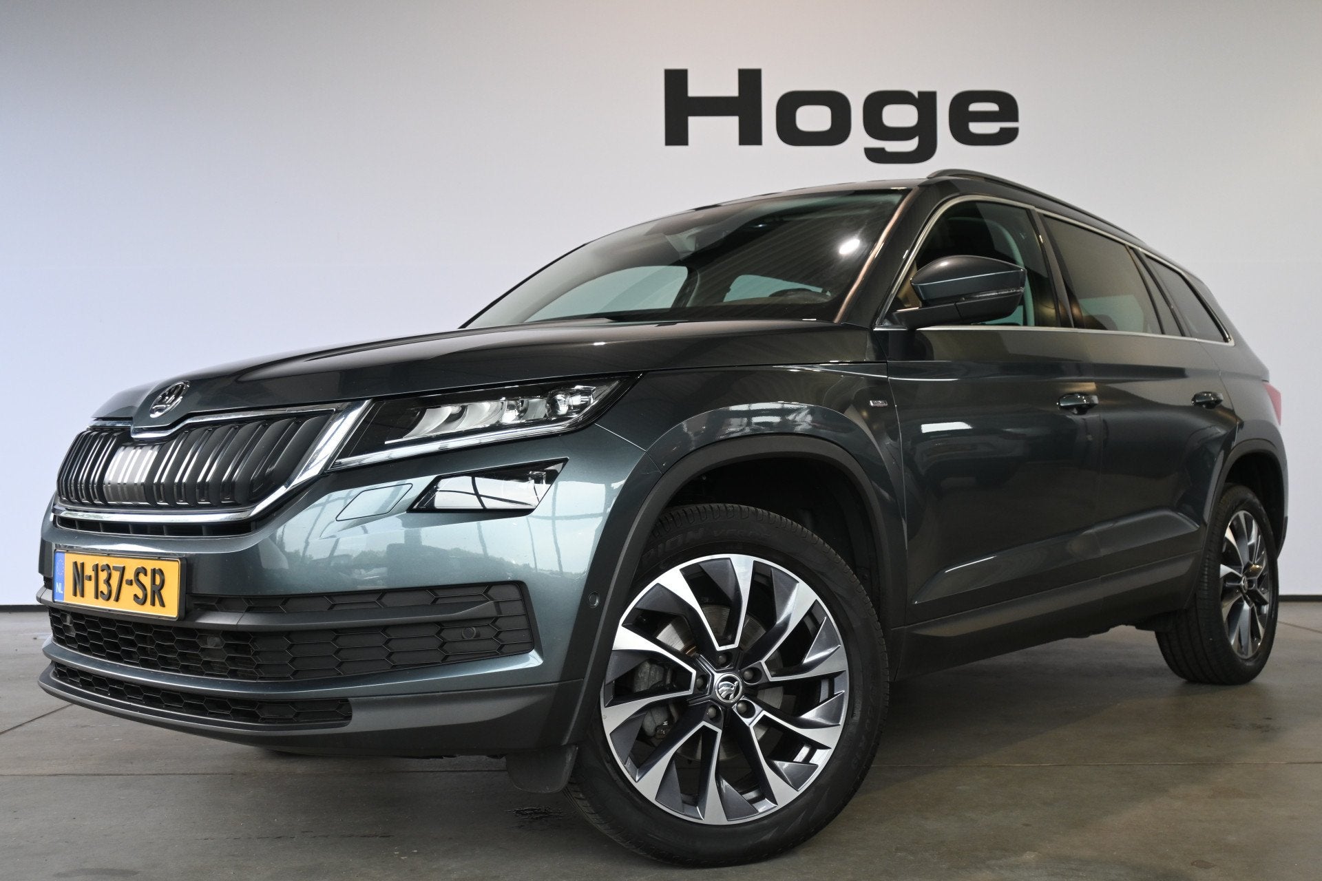Skoda Kodiaq 1.5 TSI Automaat Drive 125 Years Clima Adaptiev, Auto's, Stof, 4 cilinders, 1481 kg, Bedrijf
