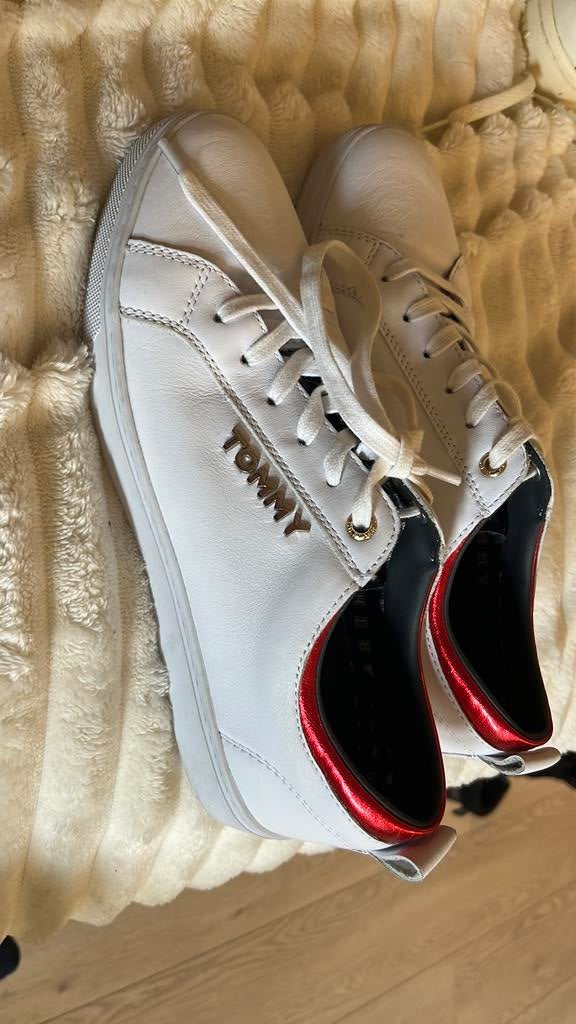Tommy hilfiger sneakers nieuw, Wit, Nieuw, Ophalen of Verzenden, Sneakers of Gympen