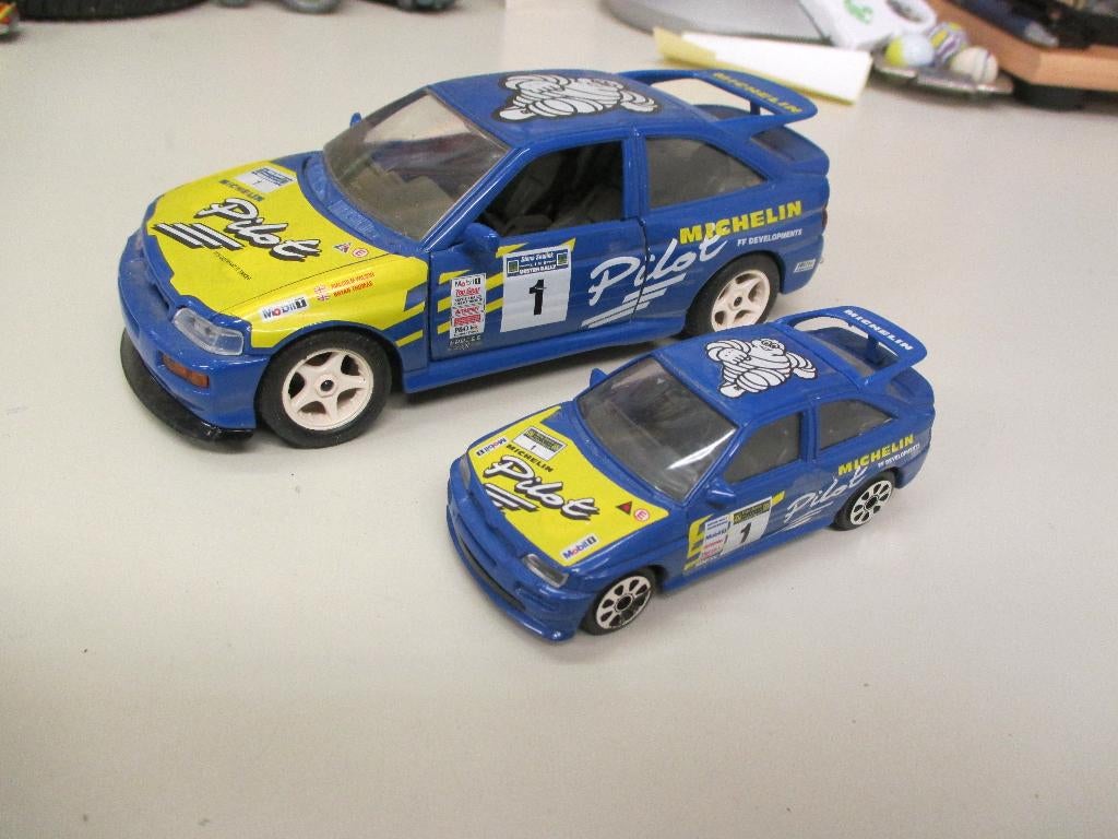 Ford Escort Michelin modelauto's, Ophalen, Zo goed als nieuw, Auto, Overige merken