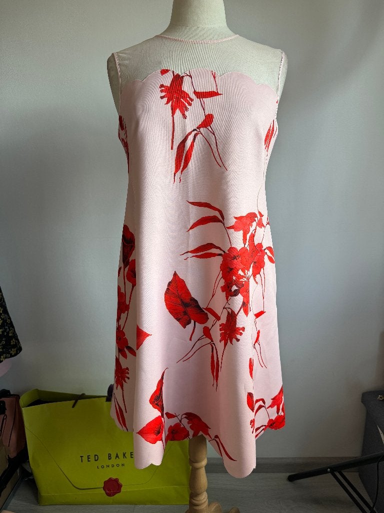 Ted Baker jurk Jaazmin roze bloemen zakken - Maat 3 (38/40), Maat 38/40 (M), Ophalen of Verzenden, Zo goed als nieuw, Knielengte