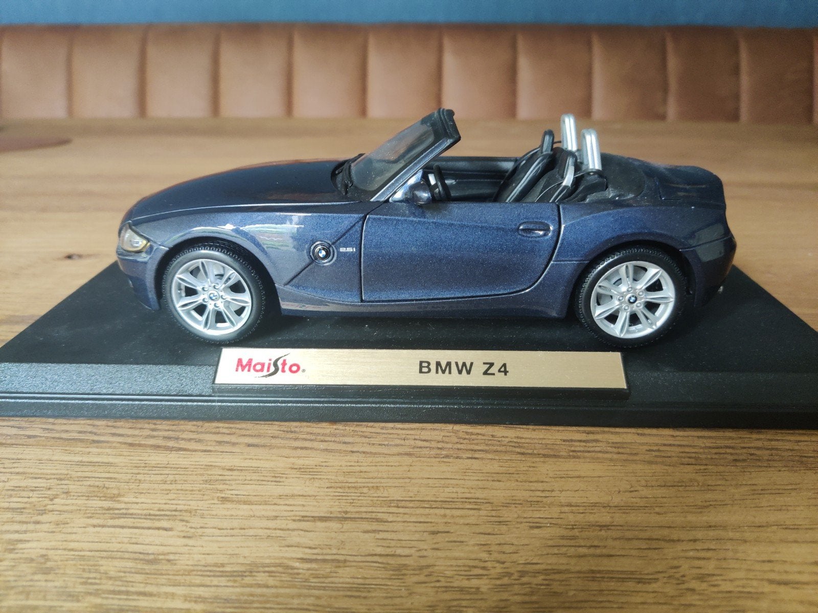 Maisto BMW Z4 Modelauto - Zo goed als nieuw, Ophalen of Verzenden, Zo goed als nieuw, Auto, Overige merken