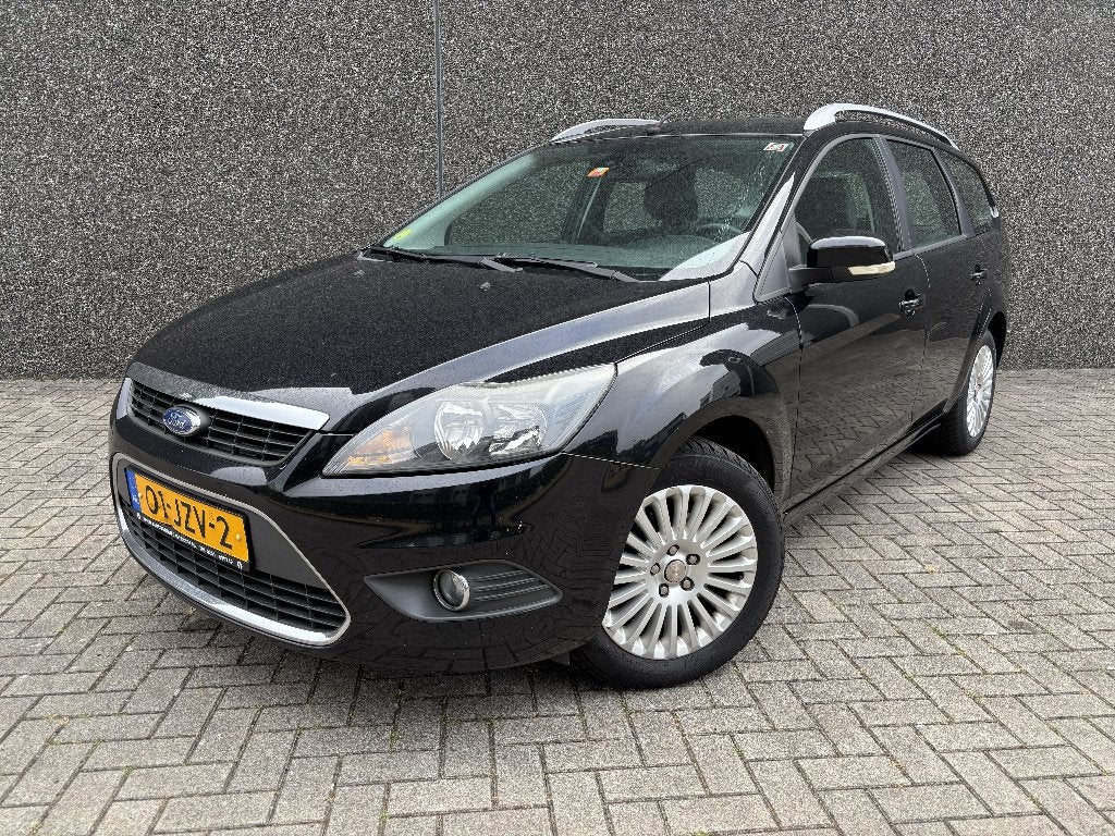Ford Focus 1.8 92KW Wagon 2009 Zwart, Auto's, Ford, Zwart, 4 cilinders, Zwart, 57 €/maand