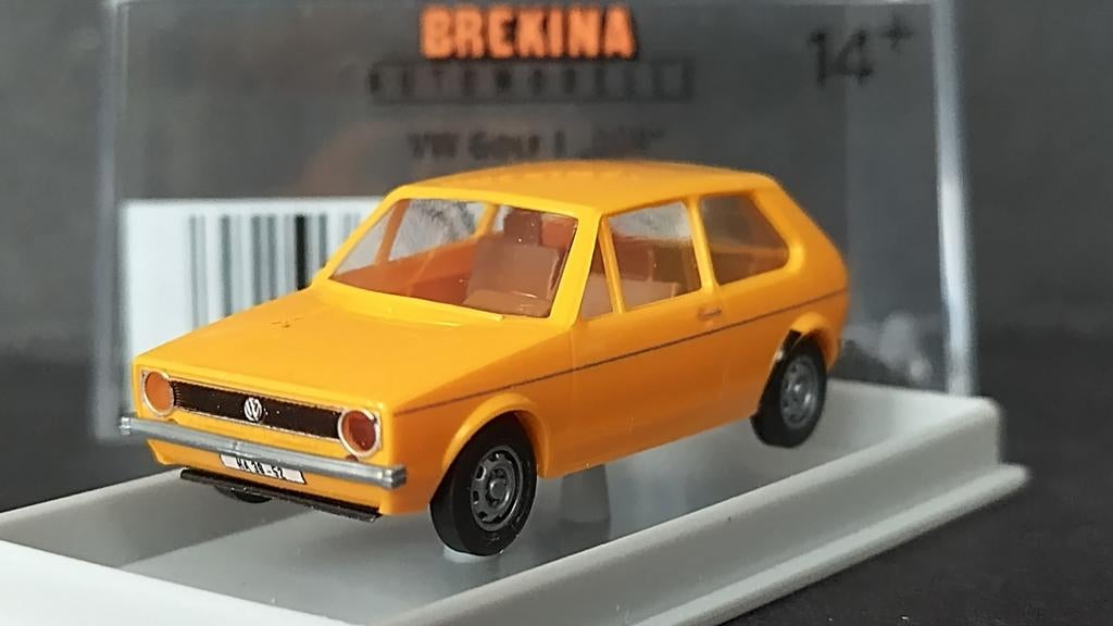 Volkswagen VW Golf mk1 DDR 1:87 H0 Brekina Pol, Hobby en Vrije tijd, Modelauto's | 1:87, Auto, Info@brekina.de, Brekina, Brekina gmbh